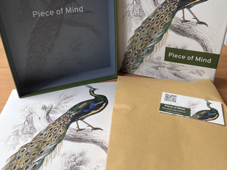 Puzzle Piece of Mind. 1000 elementów. A majestic male peafowl portrait. Ekologiczne puzzle premium